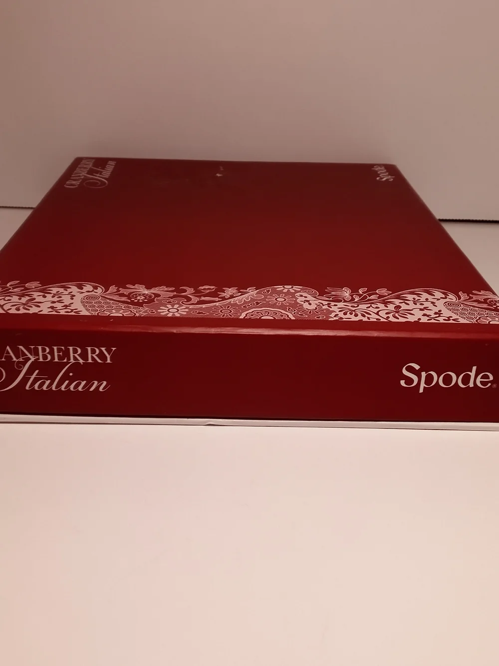 Spode Cranberry Italian Red and White Cheese Knife & Spreaders Set